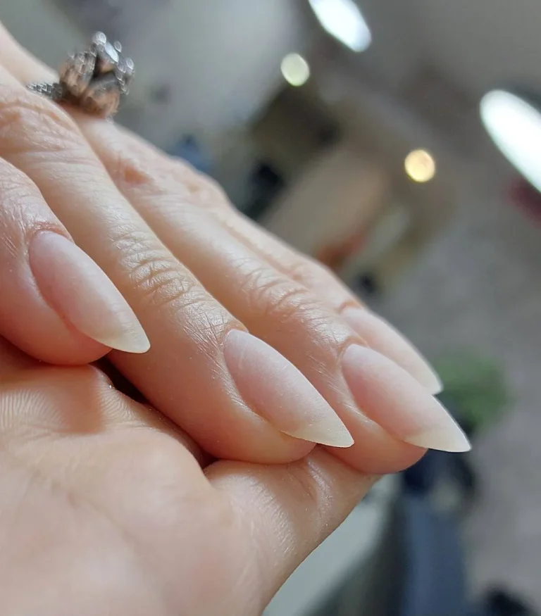 مدل کاشت ناخن- نمونه کار بهترین سالن کاشت ناخن در صادقیه تهران (1)