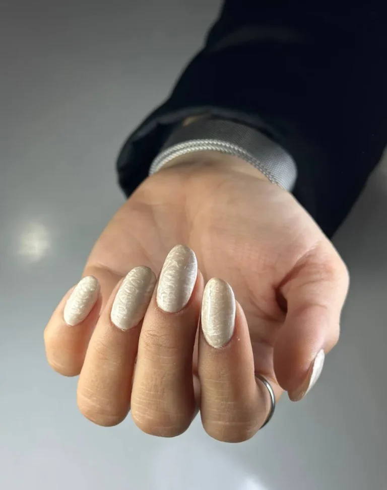 مدل کاشت ناخن- نمونه کار بهترین سالن کاشت ناخن در صادقیه تهران (2)