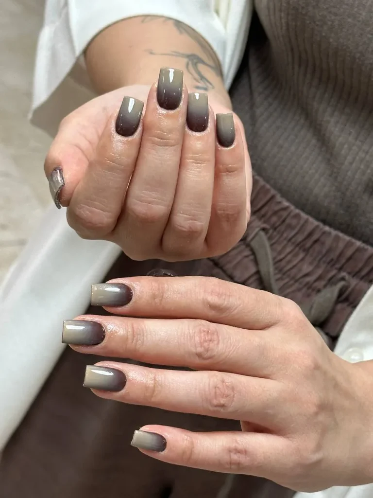 مدل کاشت ناخن- نمونه کار بهترین سالن کاشت ناخن در صادقیه تهران (26)