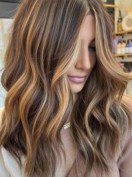 سامبره مو بهترین سالن زیبایی صادقیه اریاشهر